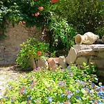 La Casa Antica Bed & Breakfast 3*