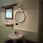 Bed & Breakfast La Casa Antica 3*