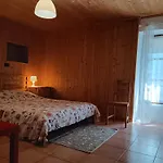 Bed & Breakfast La Casa Antica Pont-Saint-Martin