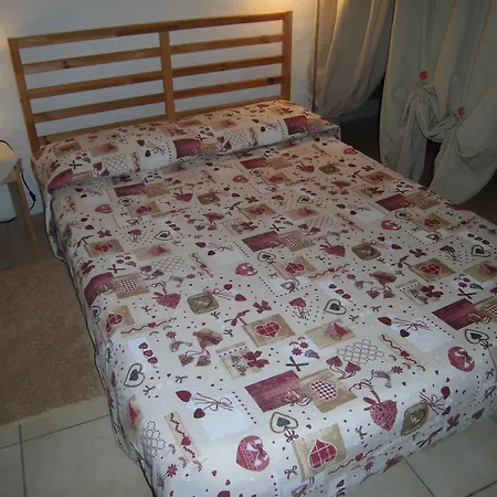 La Casa Antica Bed and Breakfast 3*