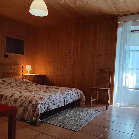 Bed and Breakfast La Casa Antica Pont-Saint-Martin